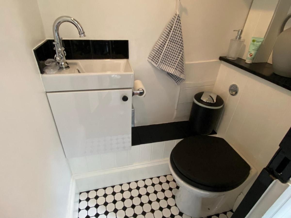 Purlins Holiday Apartment 索尔兹伯里 外观 照片